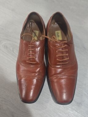 Men's Tan Leather Lace-Up Dress Oxfords